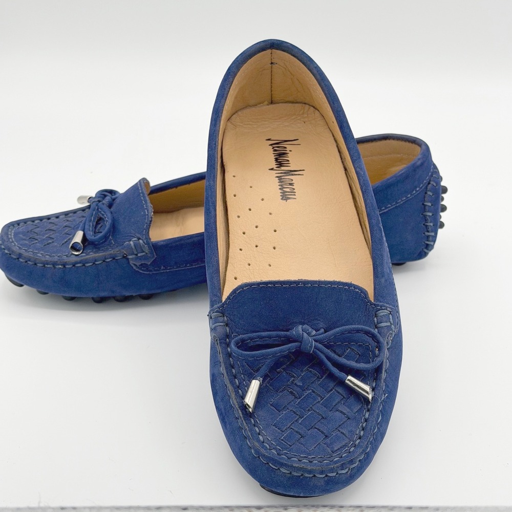 Neiman‎ Marcus Womens Size 6.5B Blue Suede Loafer Driving Moccasins Shoes Casual
